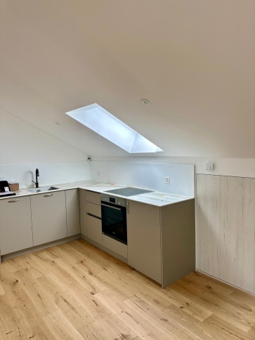 Bureau , 90.00 m2