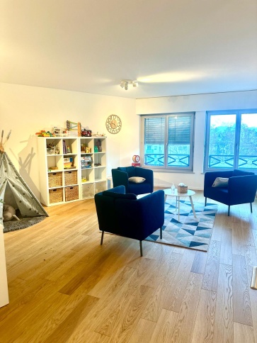 Commerce , 111.00 m2