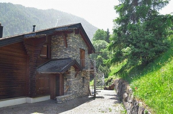 Chalet, 9.5 pièces, 456.33 m2