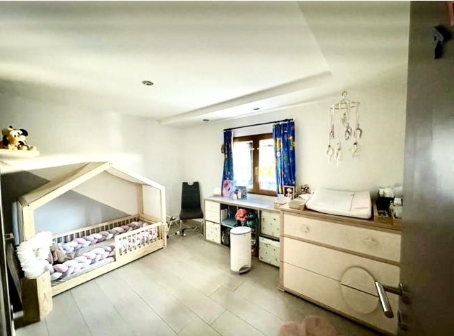 Appartement, 3.5 pièces, 110.00 m2 Appartement, 3.5 pièces, 110.00 m2