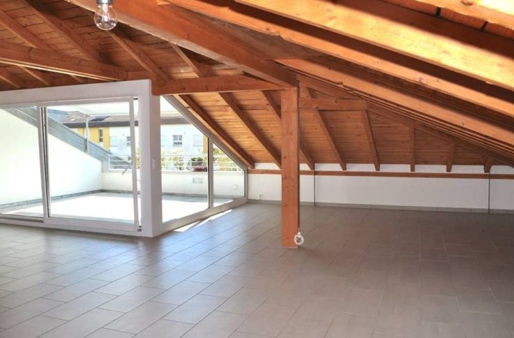 Attique, 4.5 pièces, 256.00 m2 Attique, 4.5 pièces, 256.00 m2