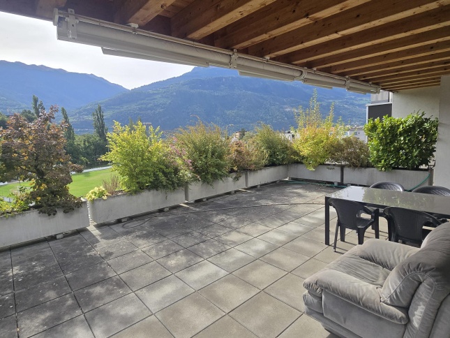 Attique, 5.5 pièces, 197.00 m2 Attique, 5.5 pièces, 197.00 m2