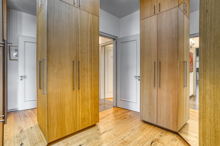 Maison, 10.0 pièces, 360.00 m2 Maison, 10.0 pièces, 360.00 m2